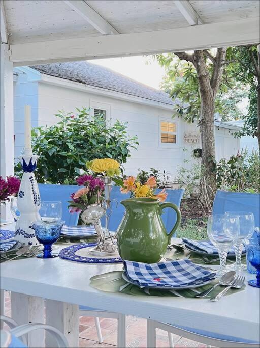 Beautiful Main House In ウェストパームビーチ エクステリア 写真